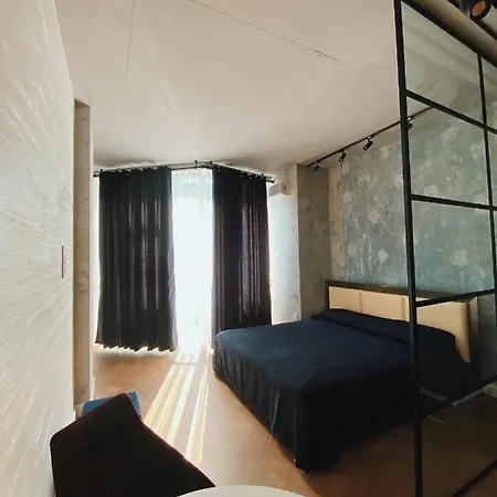 Arcadia Loft Modern